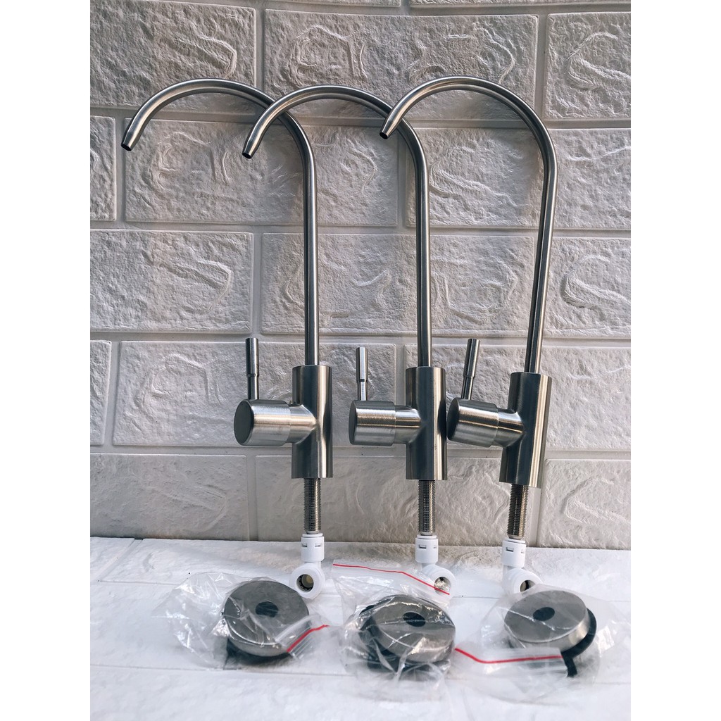 Vòi inox 304 nối nhanh ống 6 sang 10. Cho máy RO và Ion kiềm có vòi trên