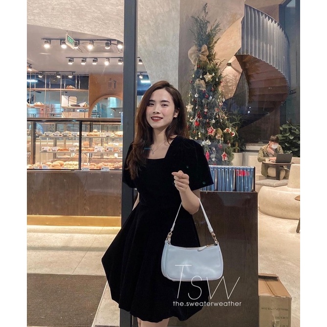 Váy nhung xoè bồng dáng ngắn | BigBuy360 - bigbuy360.vn