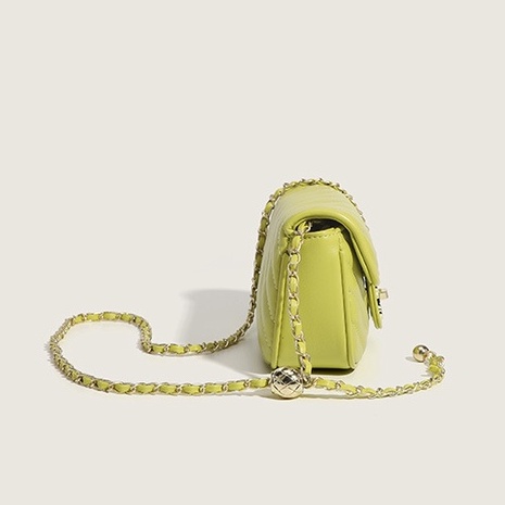 Túi mini chần chéo da mềm dây chuông size 17 - Unip 8168