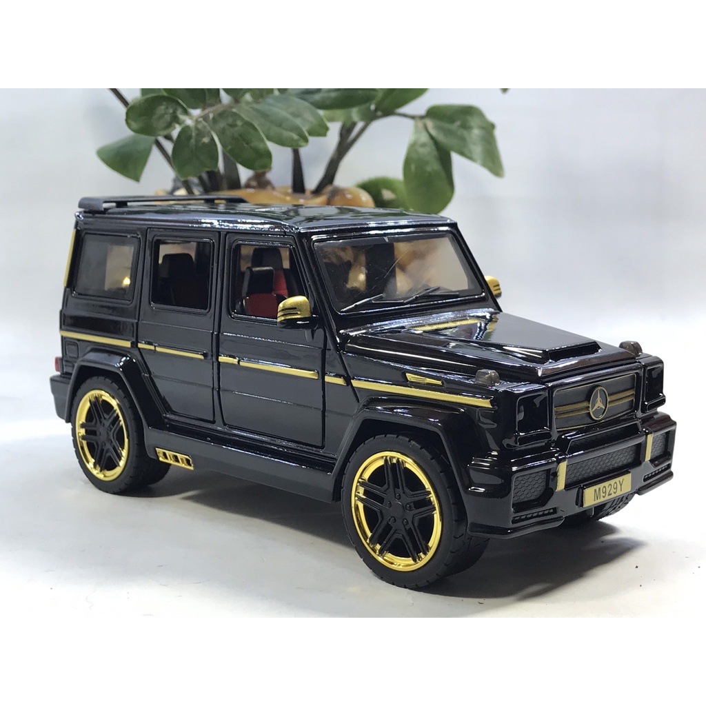 Mô hình xe ô tô Mercedes Benz G65 tỷ lệ 1:24 mới nhất