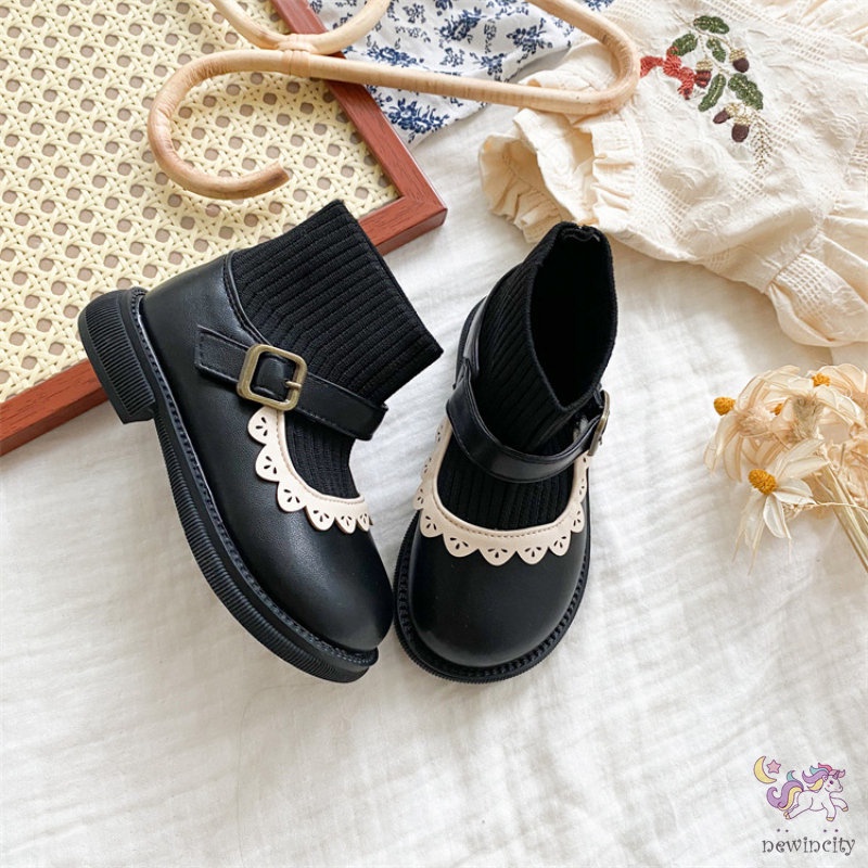 Giày bốt da đế mềm mũi tròn chống trượt xinh xắn dành cho bé