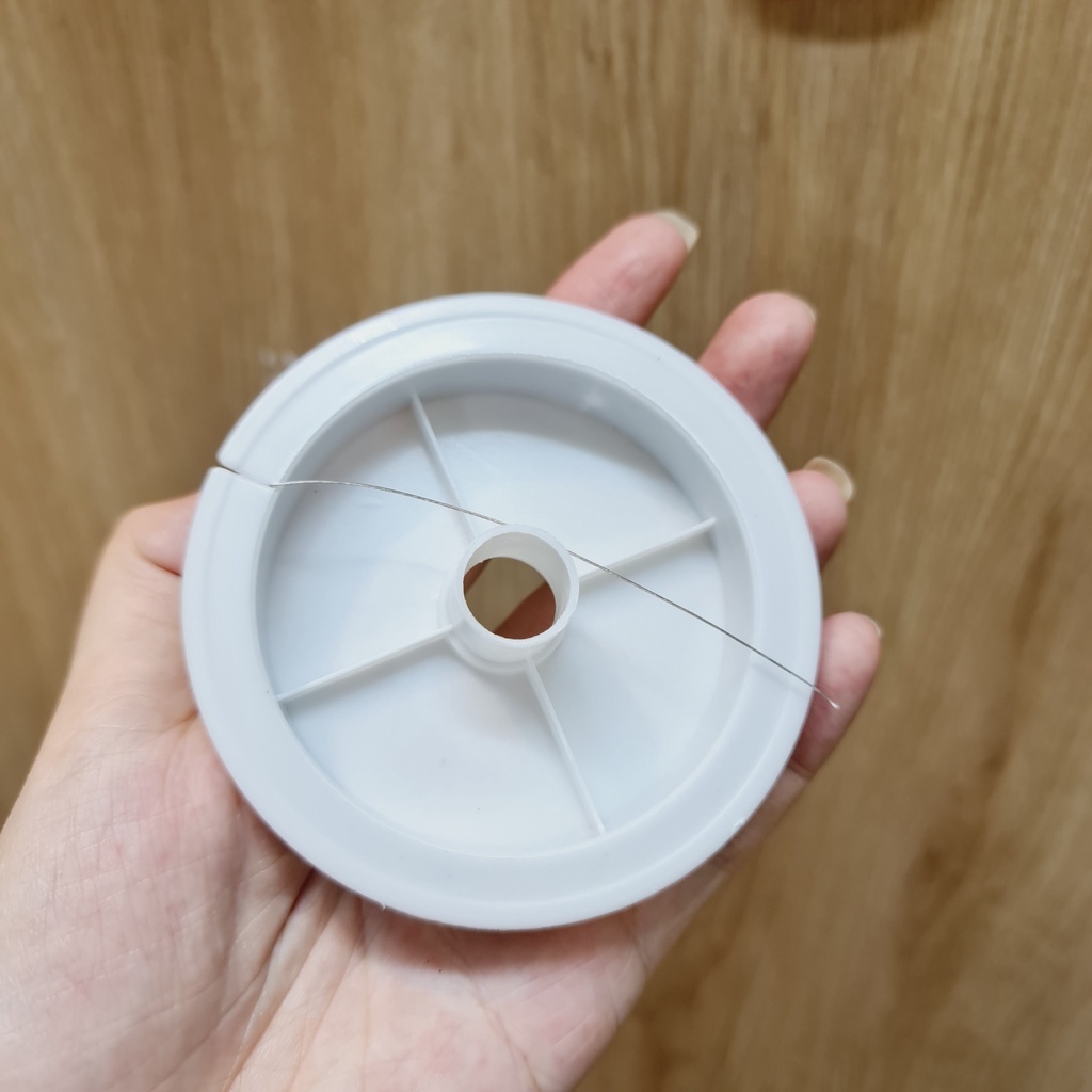 Cuộn Dây Kẽm Làm Mồi Để Xỏ Chuỗi 0,35mm dài khoảng 50 mét