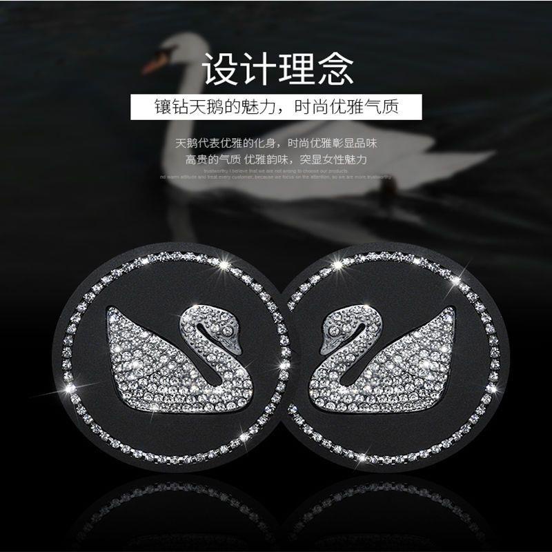 Tấm Lót Cốc Nước Chống Trượt Họa Tiết Hoạt Hình Đính Kim Cương Sáng Tạo Phong Cách Hàn Quốc Dành Cho Xe Hơi