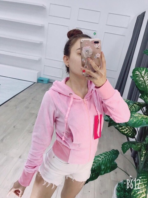 Áo Khoác nhung bán giá sale - 120k | BigBuy360 - bigbuy360.vn