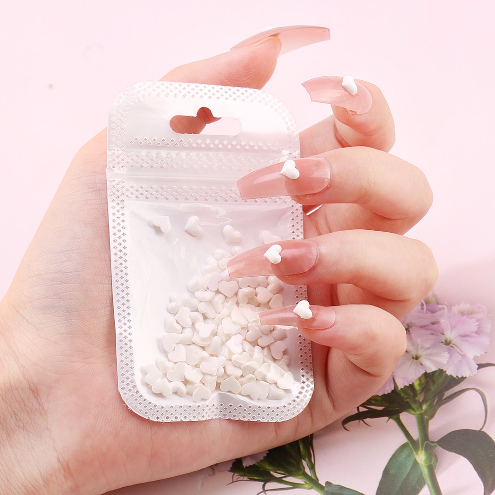 Set 50 Phụ Kiện Trang Trí Móng Tay Hình Trái Tim Xinh Xắn
