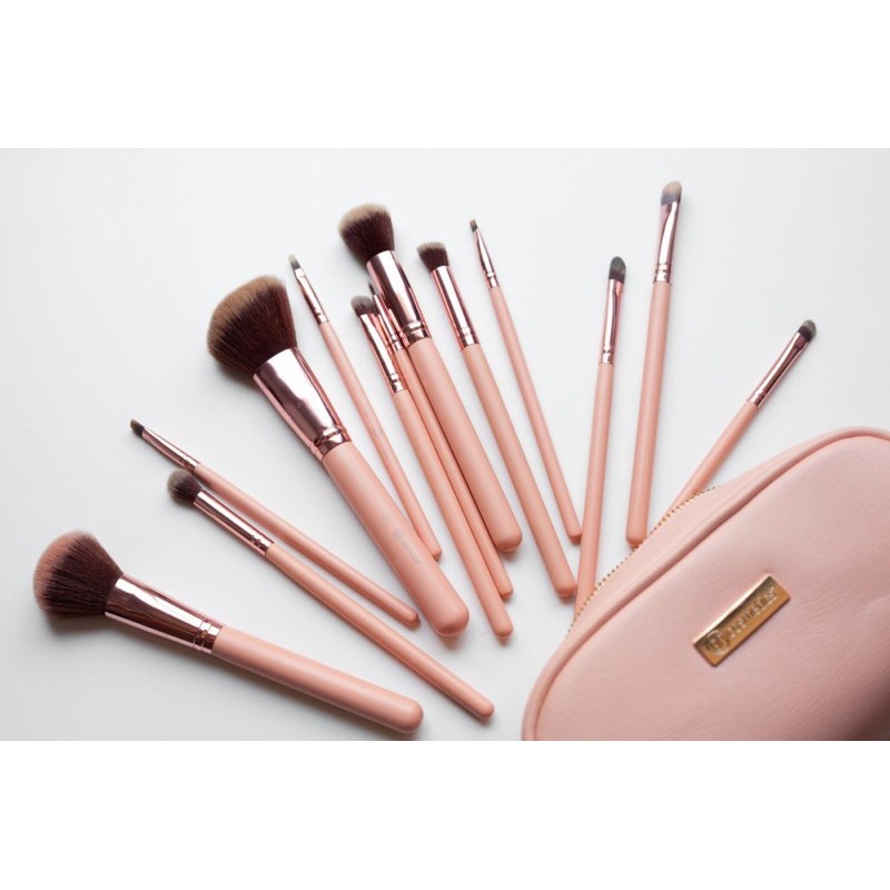 Set Cọ BH Cosmetics Chic 14 cây