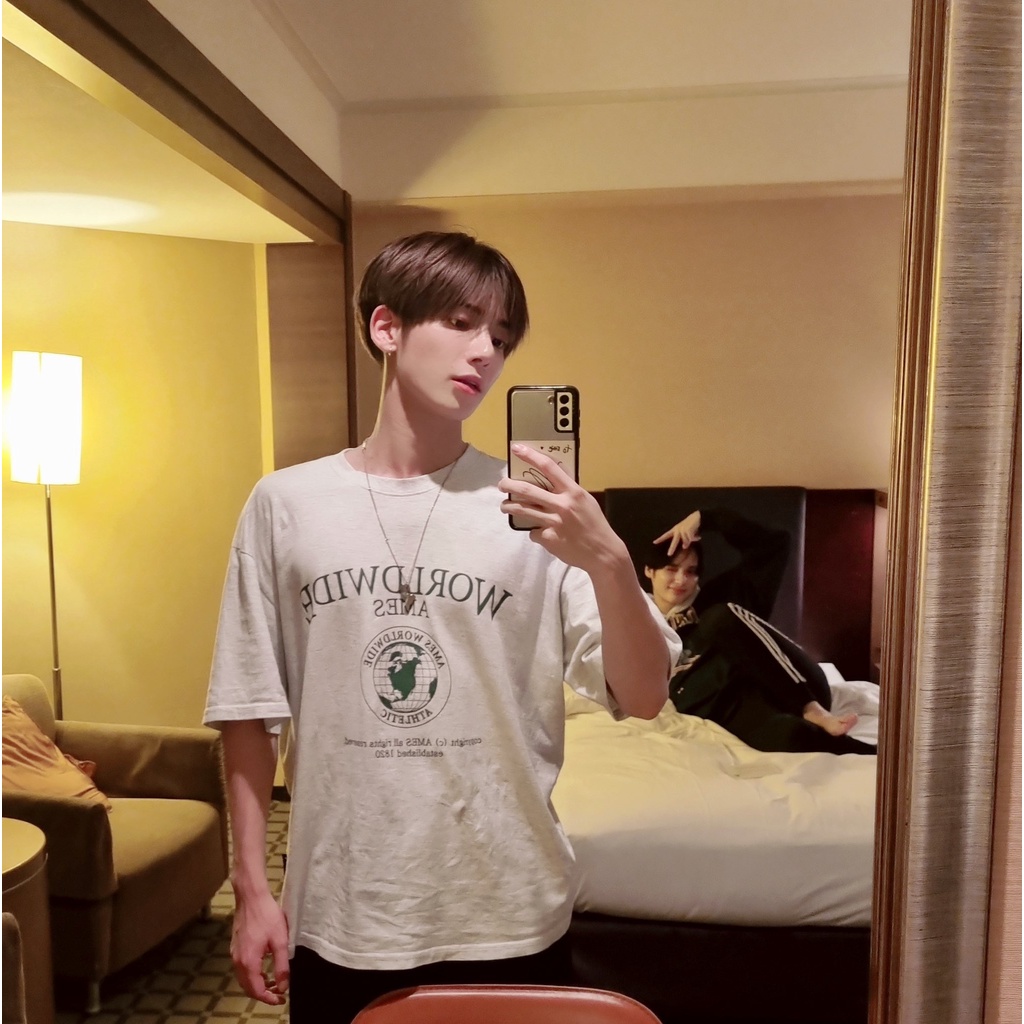 CHÍNH HÃNG ÁO THUN WORLDWIDE AMES TAEHYUN TXT