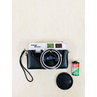 Máy ảnh chụp film Petri Racer + lens Petri 45mm f2.8