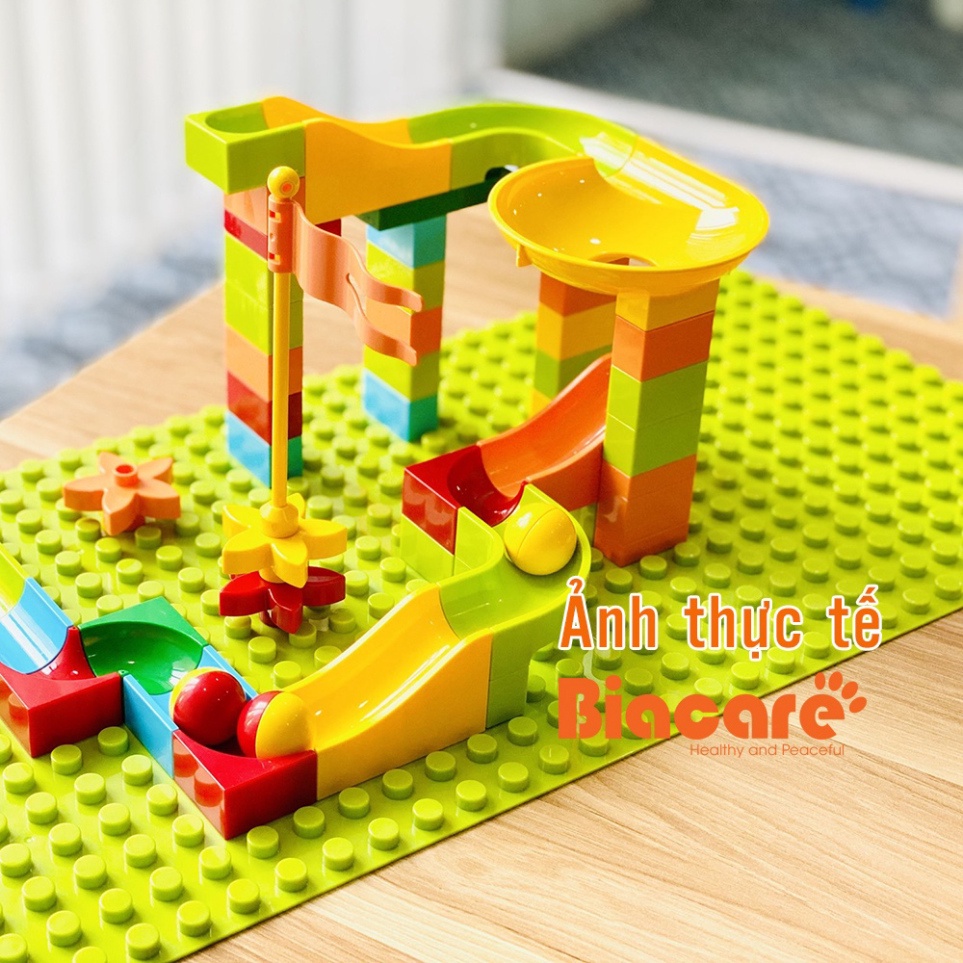 Đồ chơi lắp ghép mô hình cầu trượt cho bé thả bi 330 chi tiết phát triển tư duy Biacare cho bé từ 5 tuổi