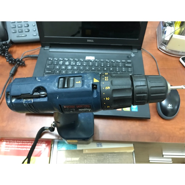 Bán thân + vỏ pin máy khoan pin Ryobi 12v