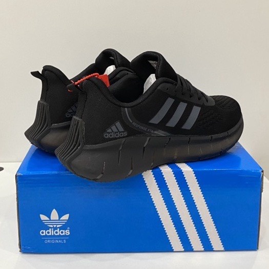 Giày Thể Thao Adidas Siêu Êm Hot