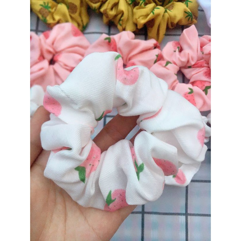 scrunchies dâu tây❤