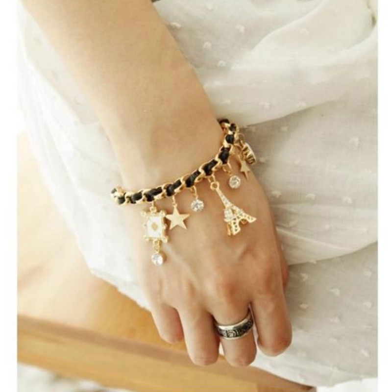 Vòng đeo tay phối mặt hình ngôi sao xinh xắn thời trang cho nữ | BigBuy360 - bigbuy360.vn