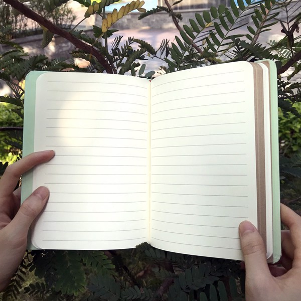 Sổ Tay/ Notebook: Phong Cách Sống – Không Mưa Sao Có Cầu Vồng (Bìa Cứng)