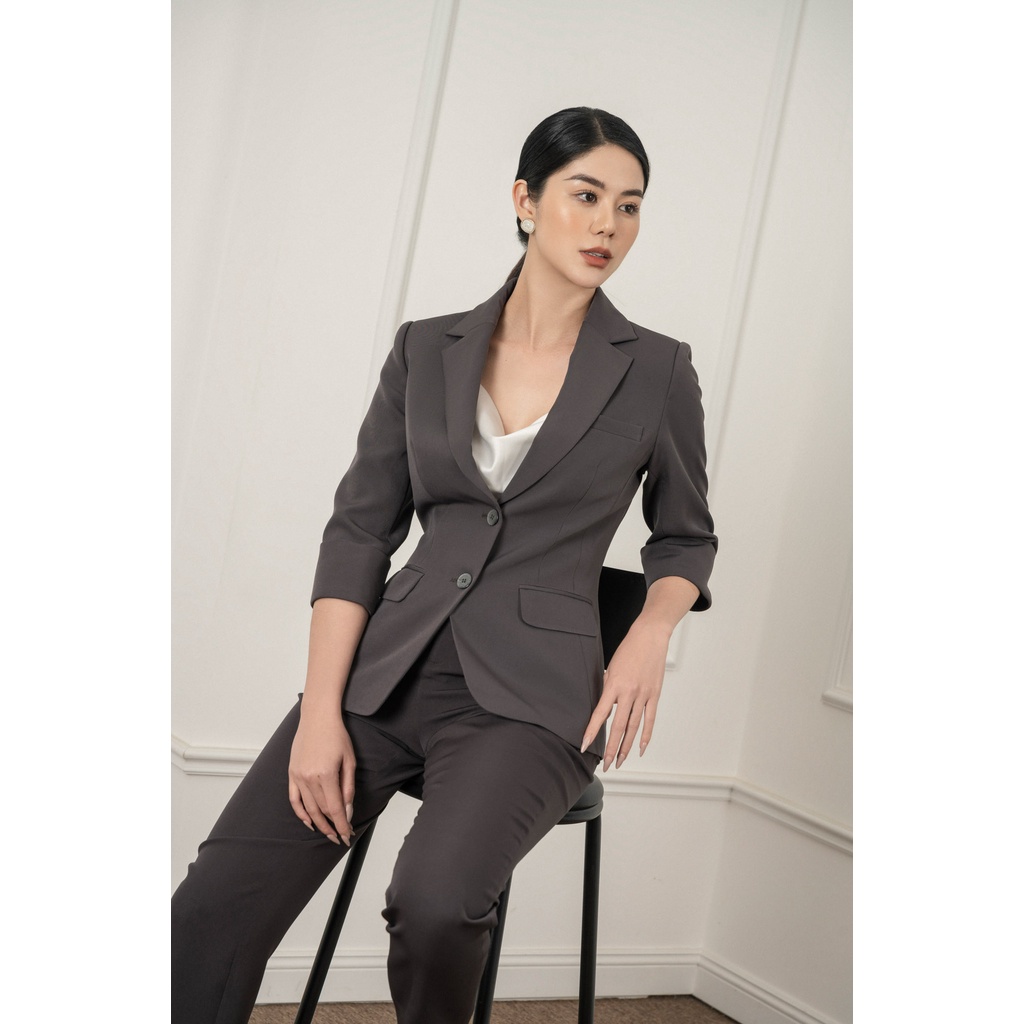 Áo blazer nữ dáng ngắn tay lỡ Eva de Eva 22SBLE010G