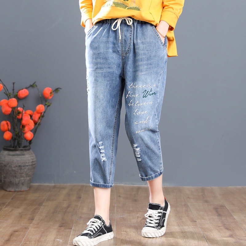 Quần jean nữ thêu hoạ tiết siêu đẹp 2022