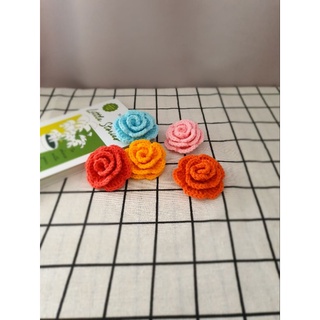 Hoa hồng len handmade trang trí túi, áo, váy....🌹🌹🌹