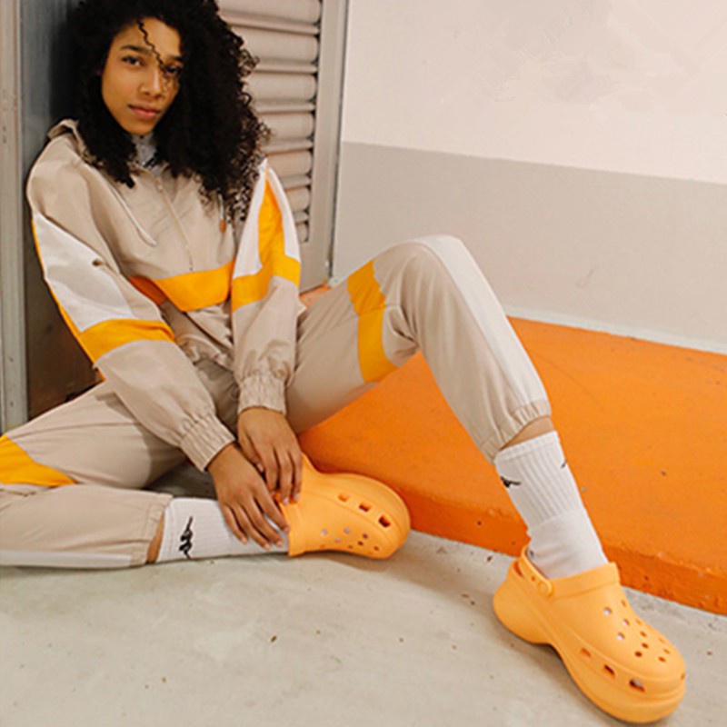 Xăng đan Crocs Đế Dày Thời Trang Nữ Tính206302]