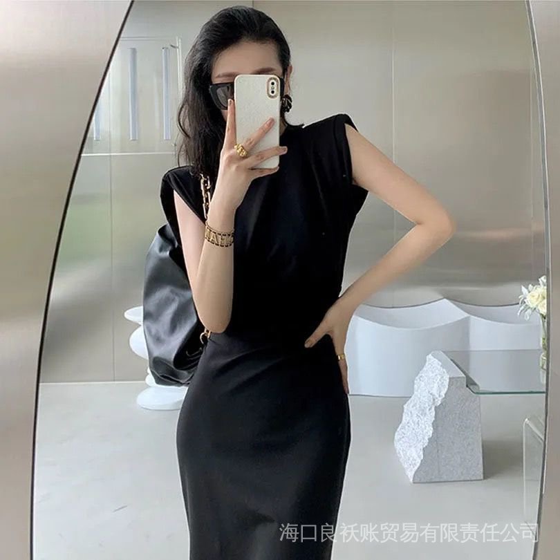 Đầm Dài Vừa Vặn Màu Đen Phong Cách Hepburn Pháp Thời Trang Cao Cấp 2022 Cho Nữ