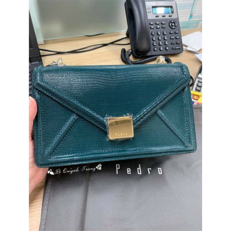 Túi Pedro dáng bì thư Authentic