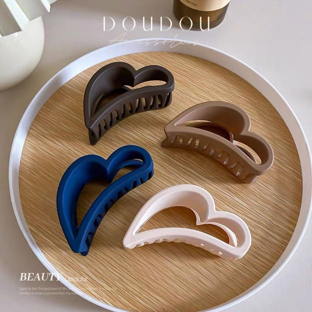 (XẢ KHO THANH LÝ) Phụ kiện kẹp tóc xinh DOUDOU Kẹp càng cua Hàn Quốc cho nữ Kẹp IU hình trái tim thời trang ZJ031