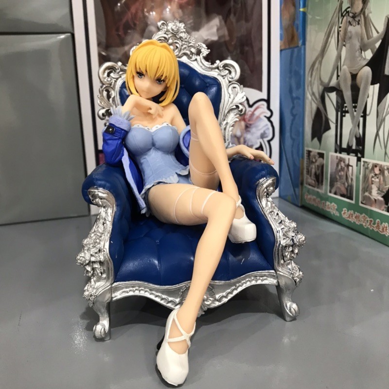 Mô hình figure nhân vật Saber trong FGO