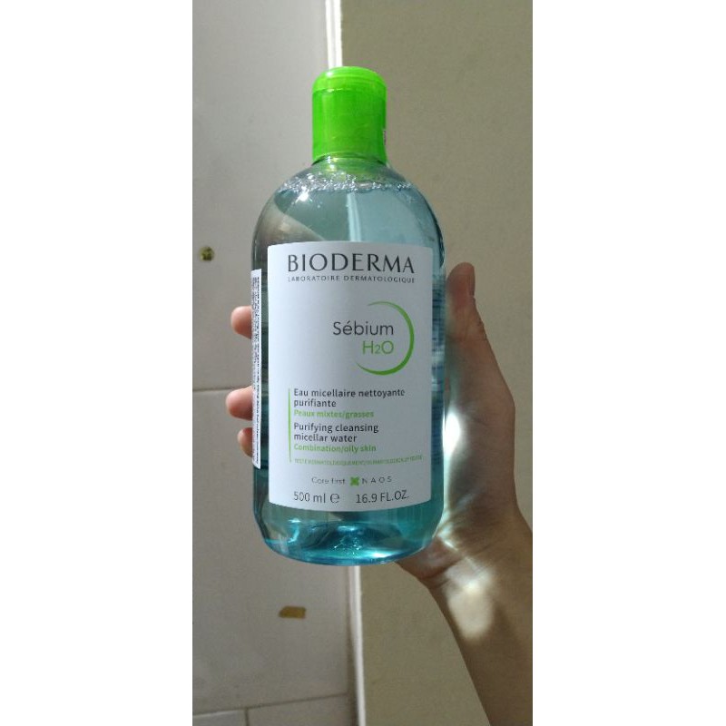 Nước tẩy trang Bioderma Sebium H2O màu xanh dương dành cho Da dầu mụn