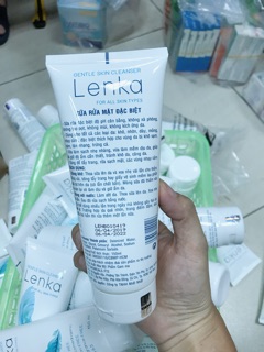 Sữa rửa mặt Lenka
