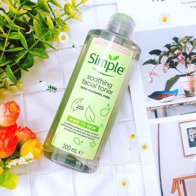 Nước Hoa Hồng Cân Bằng Da Dịu Nhẹ Simple Kind To Skin Soothing Facial Toner 200ml | BigBuy360 - bigbuy360.vn