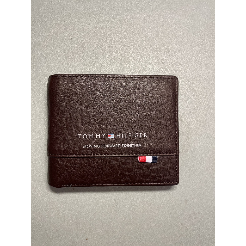 Ví Da Nam Tommy Cao Cấp,Bóp da Tommy, Da Bò Thật Mềm Mịn, Không Nhăn, Chống Bám Bụi - Full box cao cấp
