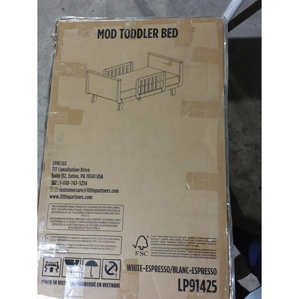 Giường trẻ em XK Mỹ nguyên thùng đã đóng dấu xk an tâm cho bé | BigBuy360 - bigbuy360.vn