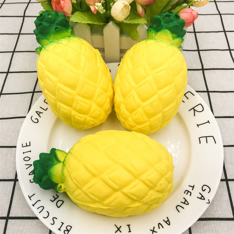 SquiShy quả dứa