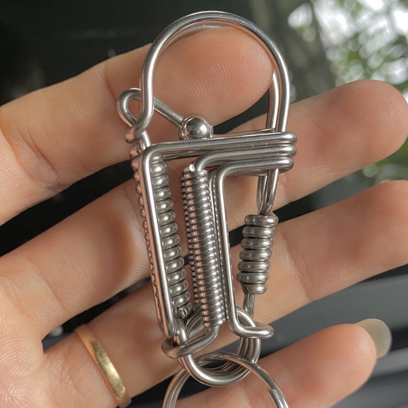 Móc khoá inox 304 thiết kế thủ công độ dày 2 ly