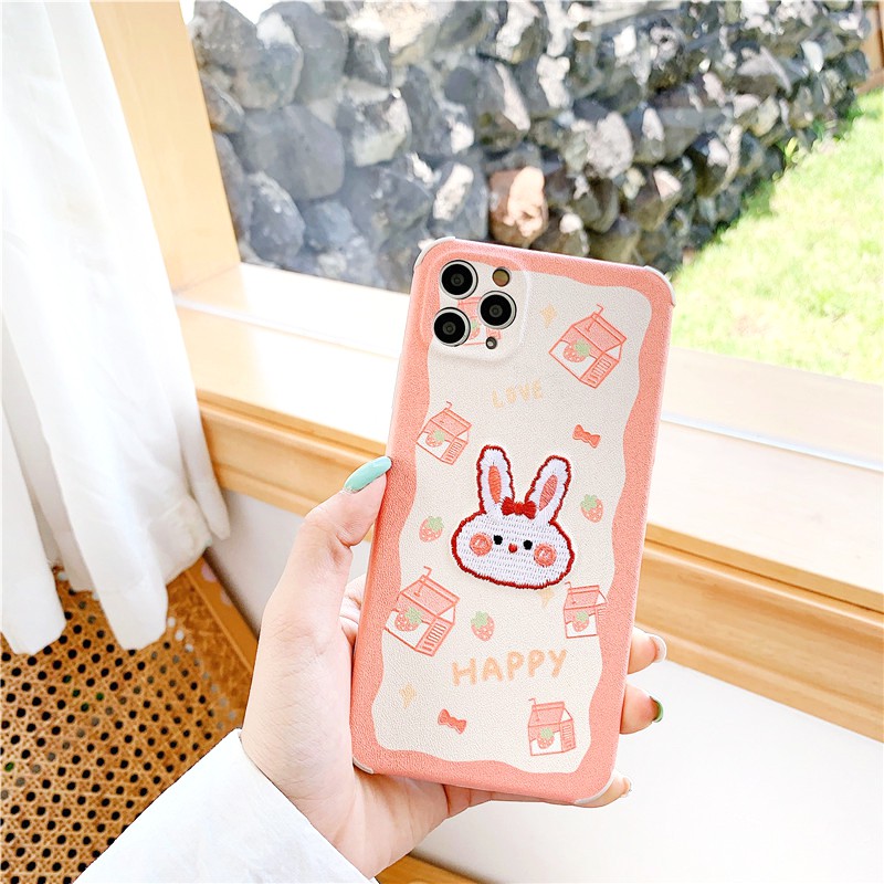Ốp lưng iphone Bò & Thỏ thêu viền chống va đập 5/5s/6/6plus/6s/6splus/7/7plus/8/8plus/x/xr/xs/11/12/pro/max/plus/promax | BigBuy360 - bigbuy360.vn