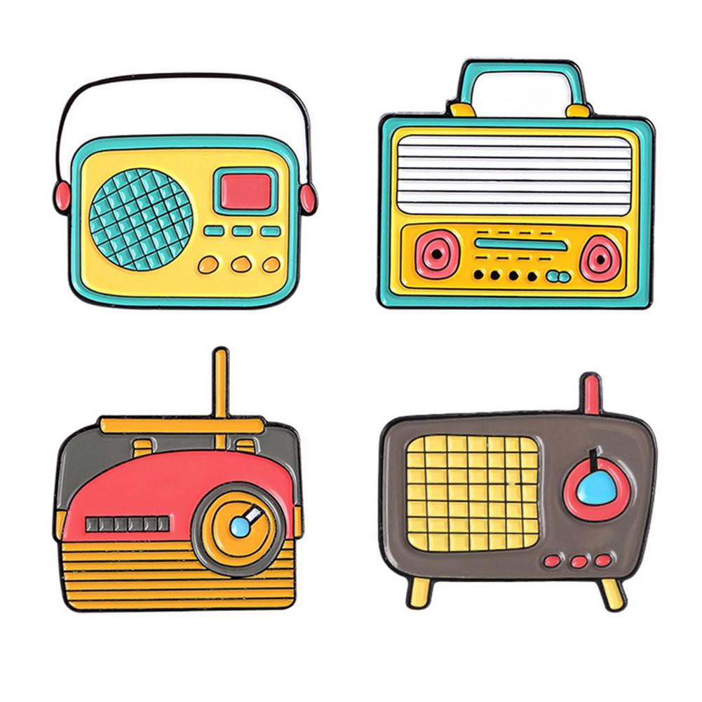 (Đang Bán) Trâm Cài Áo Hình Radio Hoạt Hình Phong Cách Retro