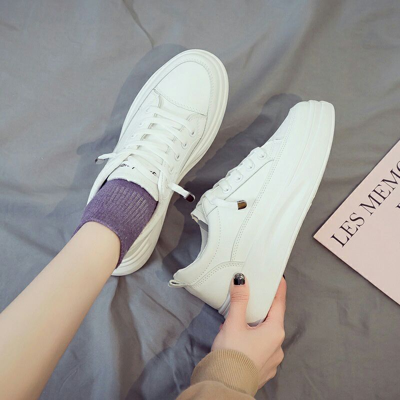 Giày thể thao nữ độn đế cao phiên bản Hàn Quốc dây buộc đế cao su đúc cao cấp | BigBuy360 - bigbuy360.vn