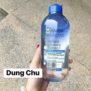 Tẩy trang Garnier màu xanh tím của Pháp