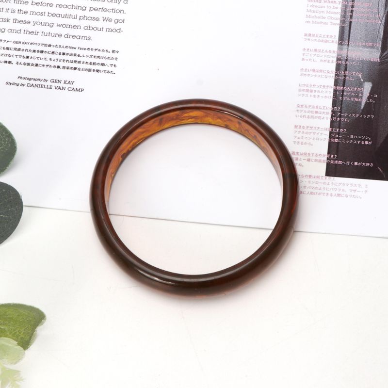 Vòng Đeo Tay Bằng Nhựa Resin Họa Tiết Da Báo Màu Nâu Thời Trang Cho Nữ