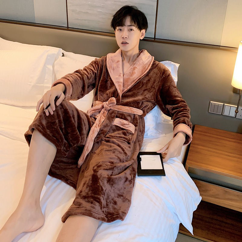 ﹉Áo choàng tắm nam pyjama mùa thu và đông vải nỉ dày dặn cộng với nhung phân bón ngủ lông cừu san hô cỡ 200 kg ｡