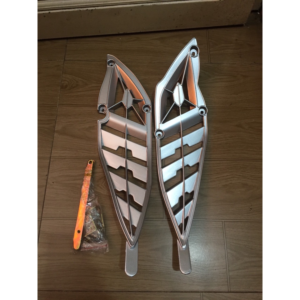 Ốp sườn xe Winner X