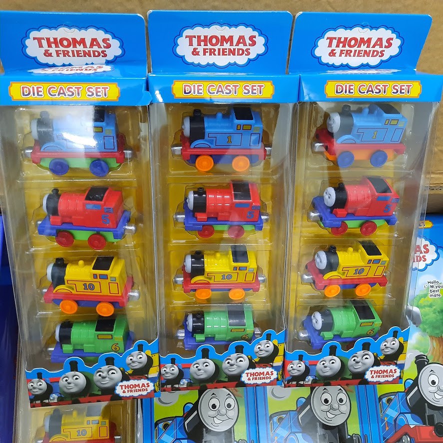 Bộ xe tàu hỏa Thomas and Friend 4 chiếc bằng hợp kim nhựa có thể nối với nhau thành 1 đoàn bằng nam châm hút