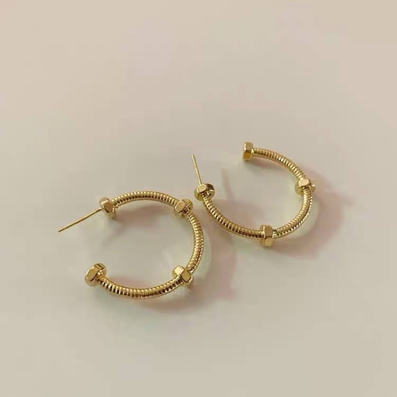 bông tai khoen tròn nhỏ, khuyên tai cá tính phong cách hàn quốc