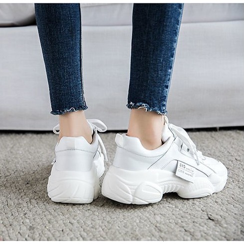 GIÀY SNEAKER THỂ THAO ĐỘN ĐẾ ULZZANG HOT 2020 HAI MÀU TRẮNG, BE