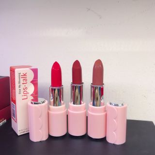 Son etude LIP talk