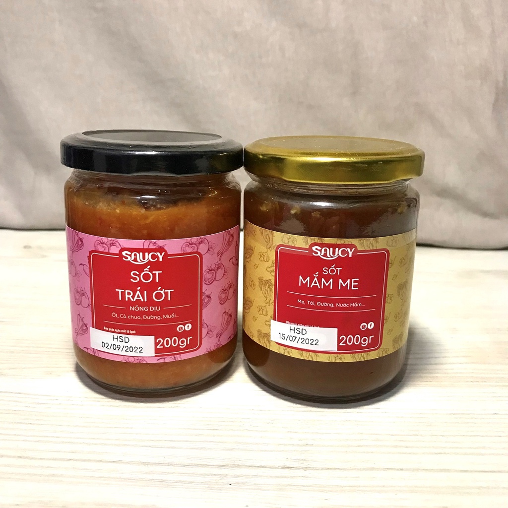 Combo Tương Ớt Saucy Cay Dịu 200gr + Sốt Mắm Me 200gr