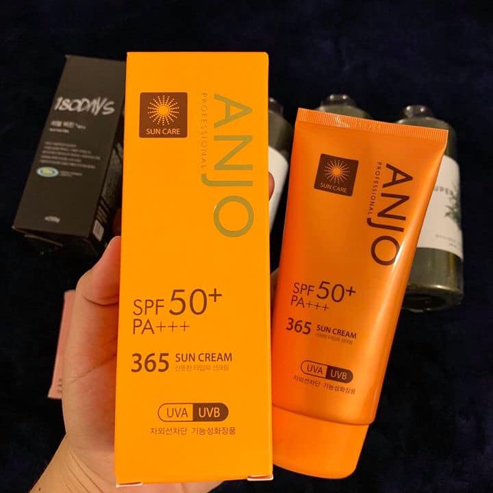 Kem Chống Nắng Anjo Professional SPF 50+ PA+++ 365 Sun Cream 70g Dưỡng Ẩm Làm Dịu Và Bảo Vệ Da