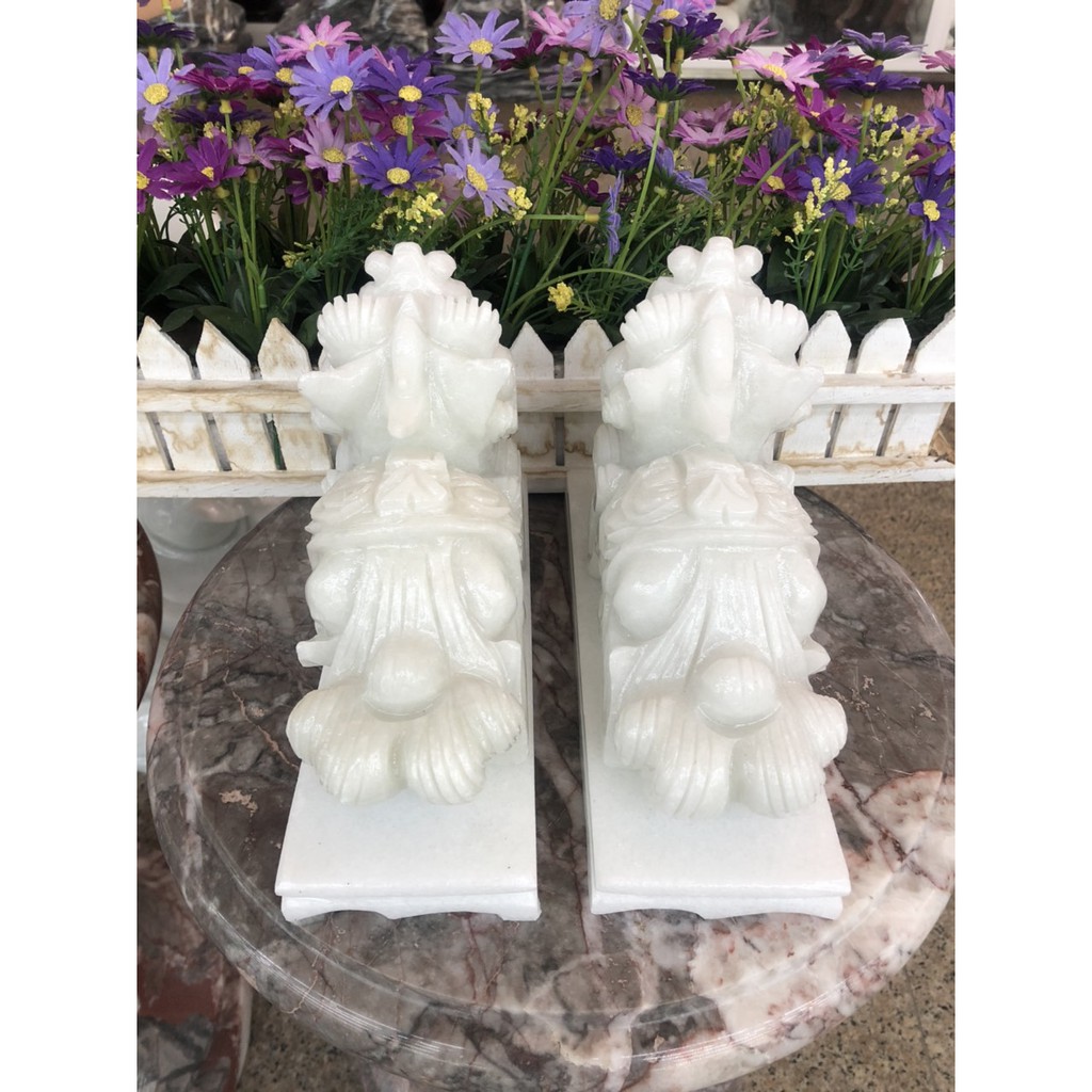Cặp Tỳ Hưu phong thủy tài lộc đá trắng có đế đá - Dài 20 cm