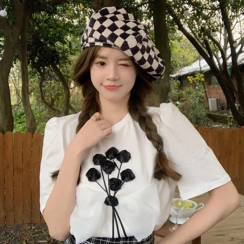 Áo Thun Tay Ngắn Thiết Kế Mới 2022 Họa Tiết Hoa Thời Trang Dành Cho Nữ