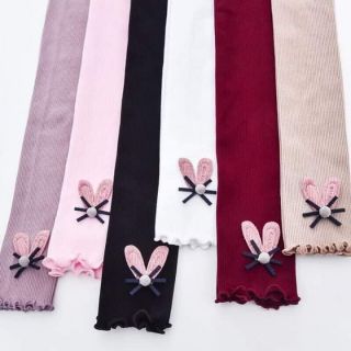 Combo quần tất cho bé chỉ 250k