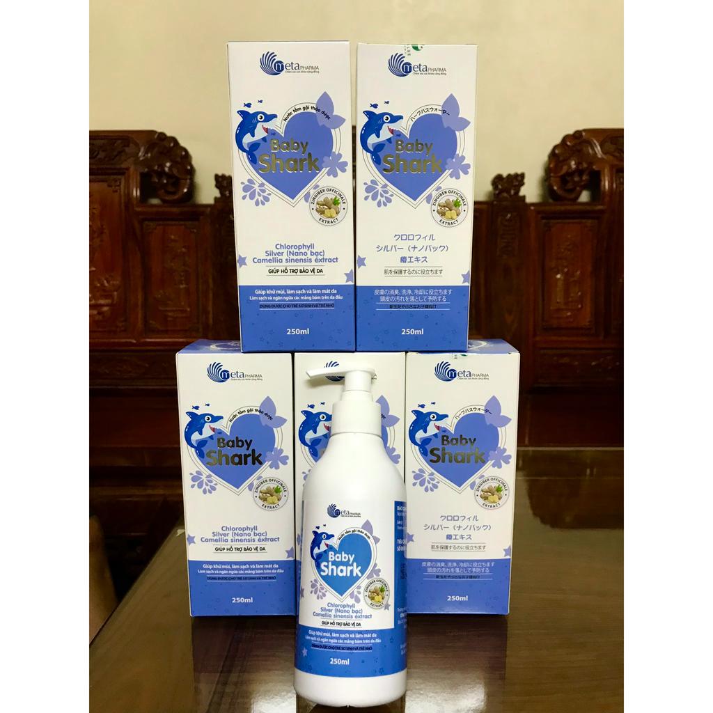 Sữa tắm gội dịu lành cho bé BABY SHARK 250ml